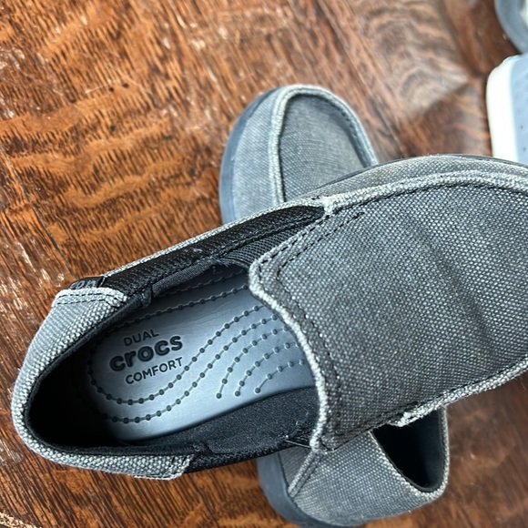 Crocs Santa Cruz II Loafer - Picture 5 of 5